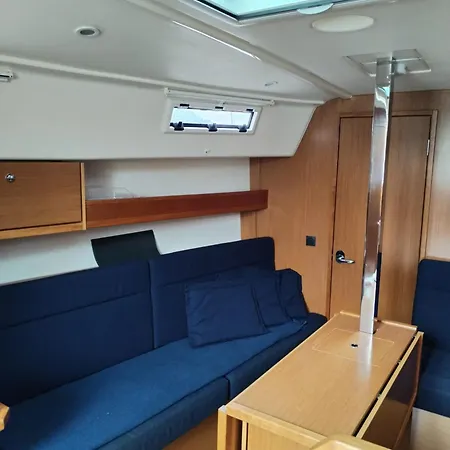 Spend A Night On A Sailing Boat Hotel na wodzie Saltvik